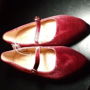 Old Navy Burgundy Velvet Mary Jane Flats-Size 8